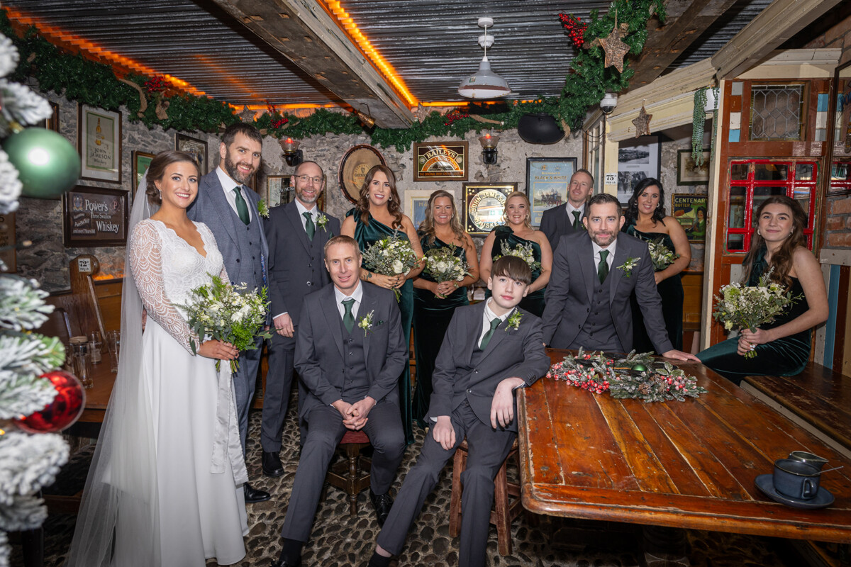 Family portrait for pre reception drinks at JM Reidys, Killarney.